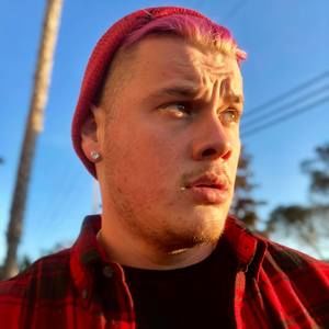 Meet your Posher, Nick